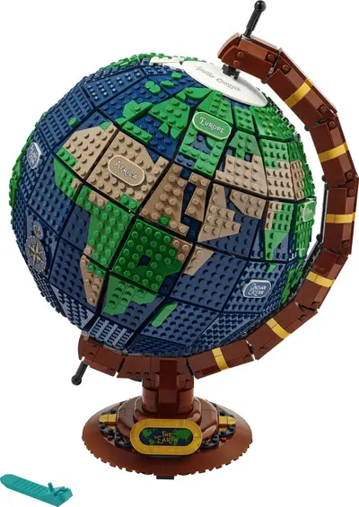 LEGO Ideas 21332 The Globe set