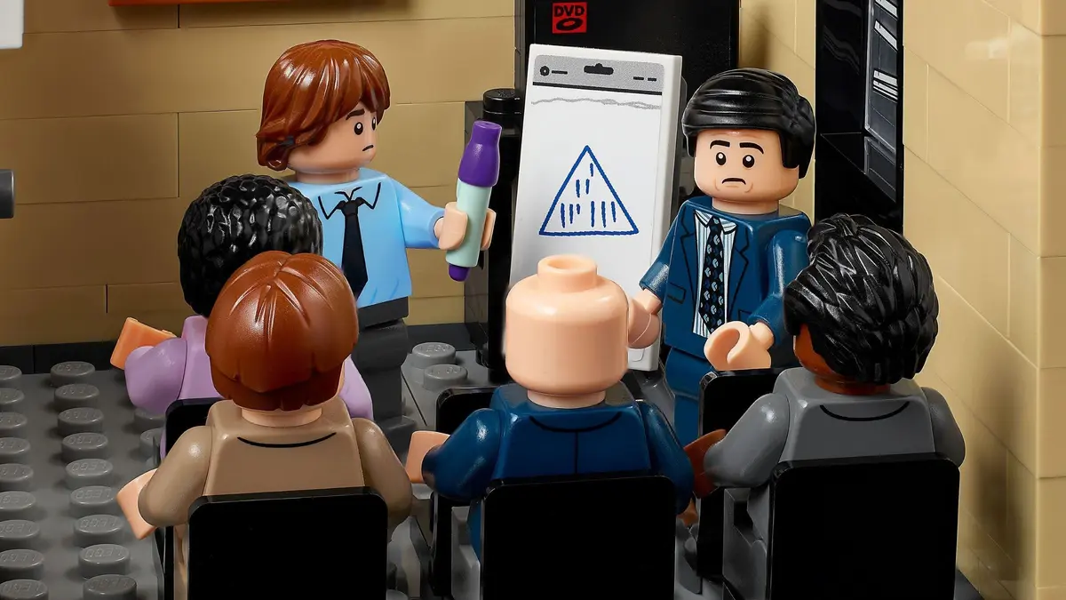 LEGO Ideas 21336 The Office set, image 13