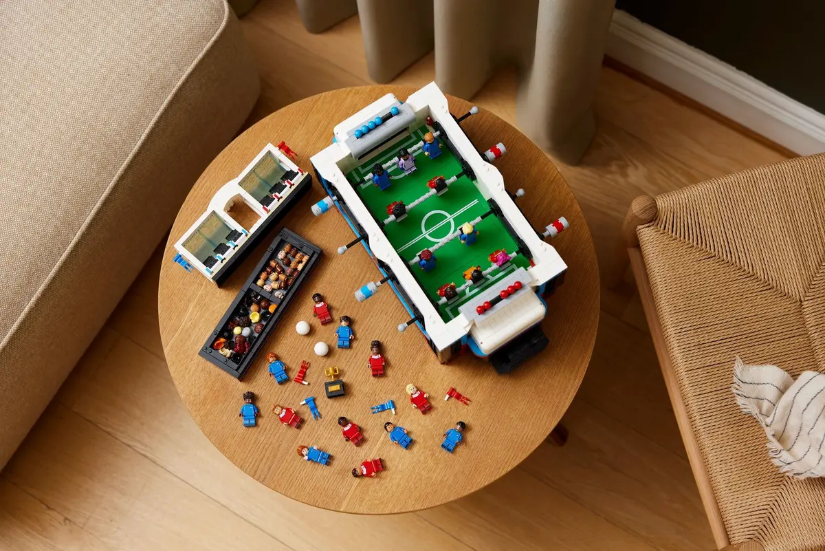 LEGO Ideas 21337 Table Football set, image 11
