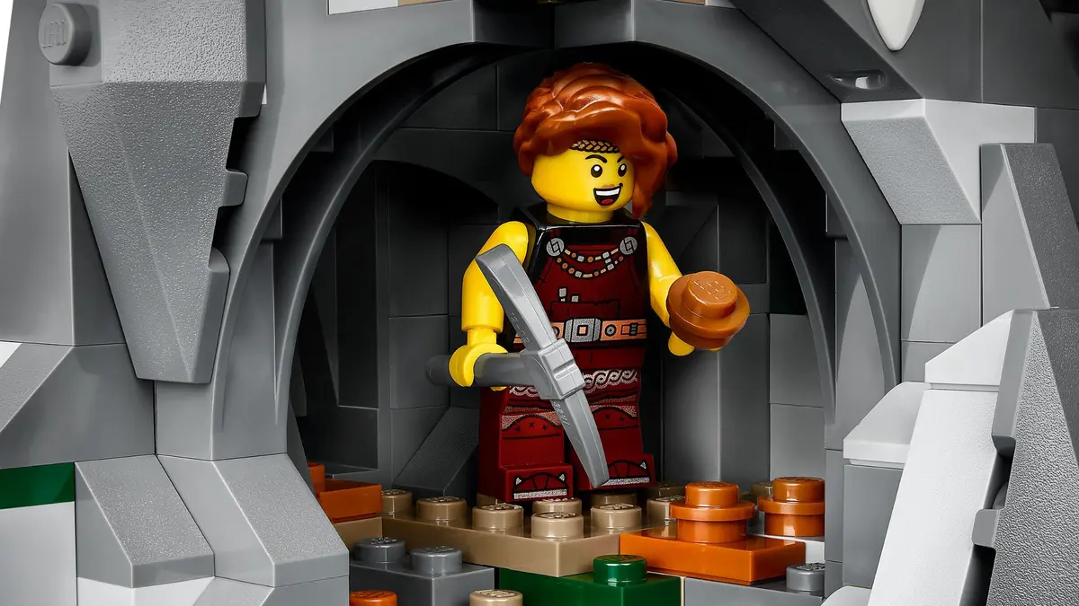 LEGO Ideas 21343 Viking Village set, image 10