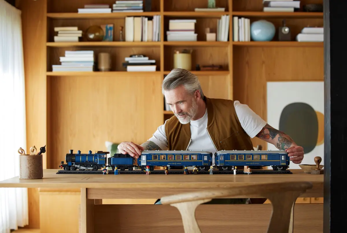 LEGO Ideas 21344 The Orient Express Train set, image 3
