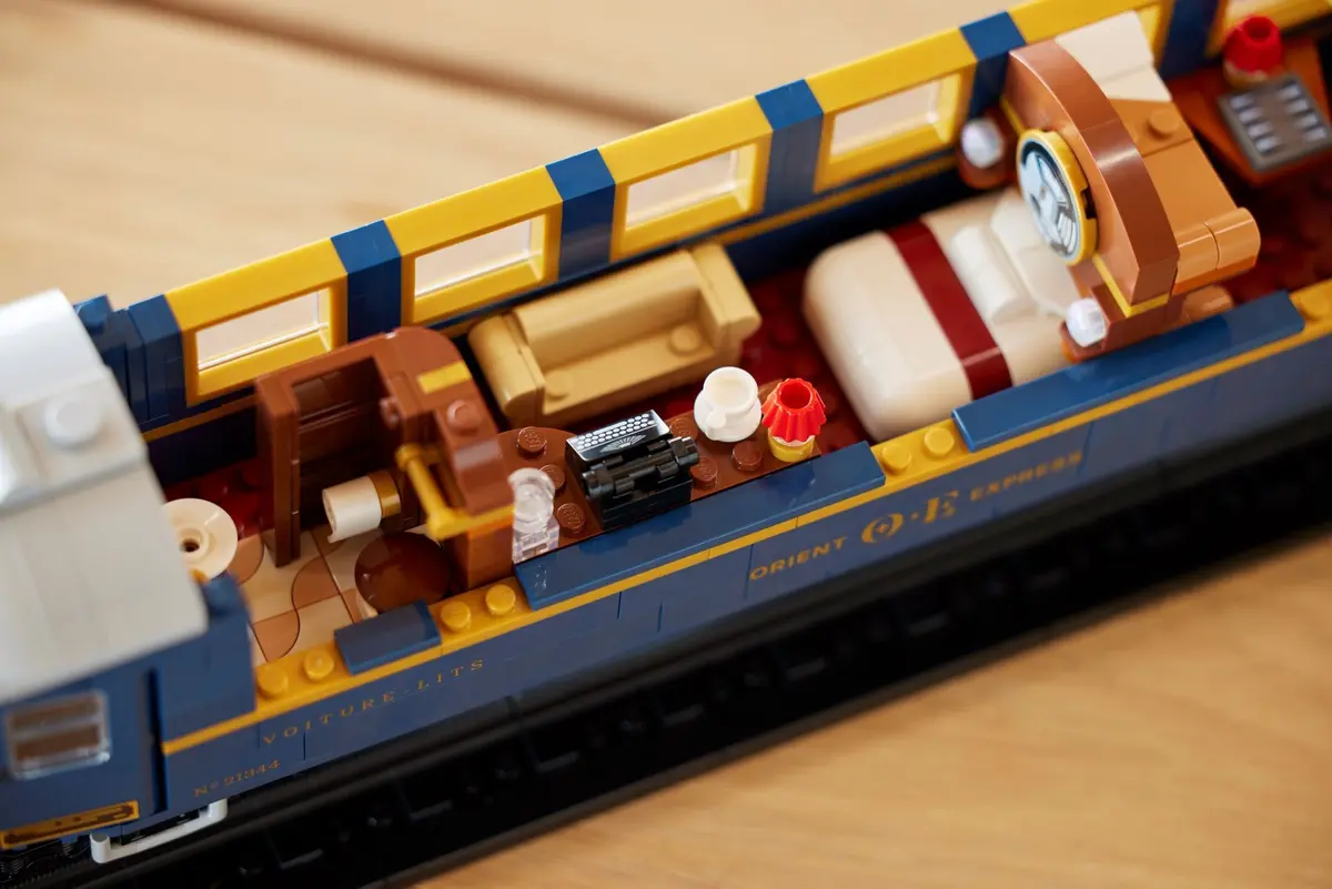 LEGO Ideas 21344 The Orient Express Train set, image 4