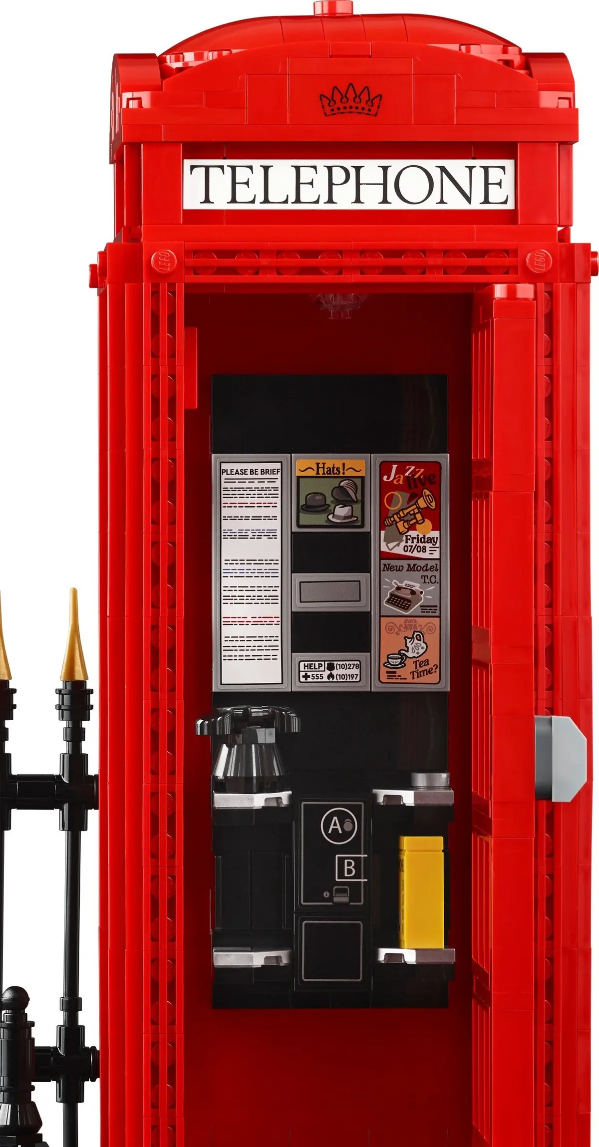 LEGO Ideas 21347 Red London Telephone Box set, image 5