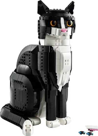 LEGO Ideas 21349 Tuxedo Cat set