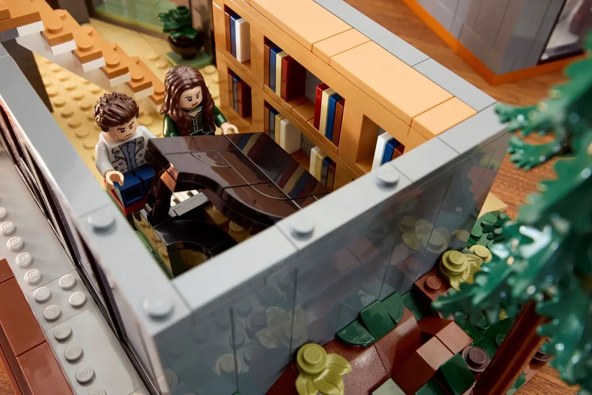 LEGO Ideas 21354 Twilight The Cullen House set, image 7