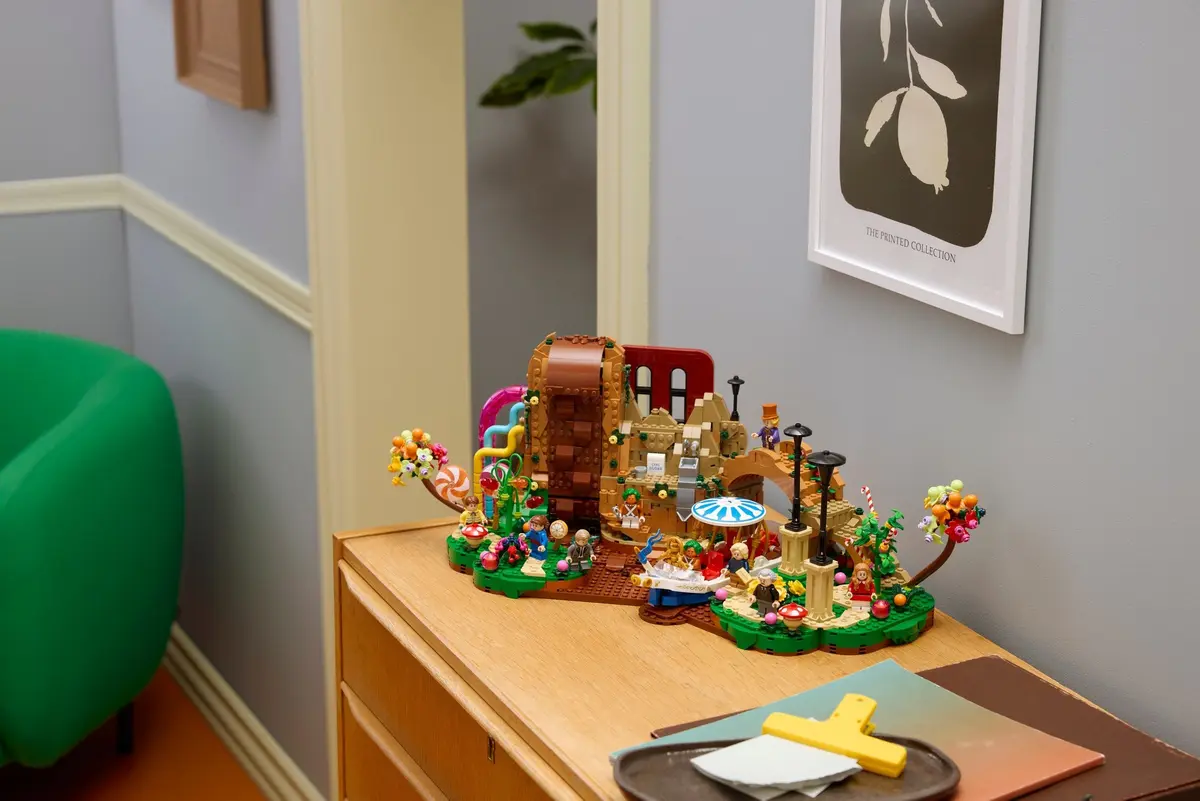 LEGO Ideas 21360 Willy Wonka & the Chocolate Factory set, image 13