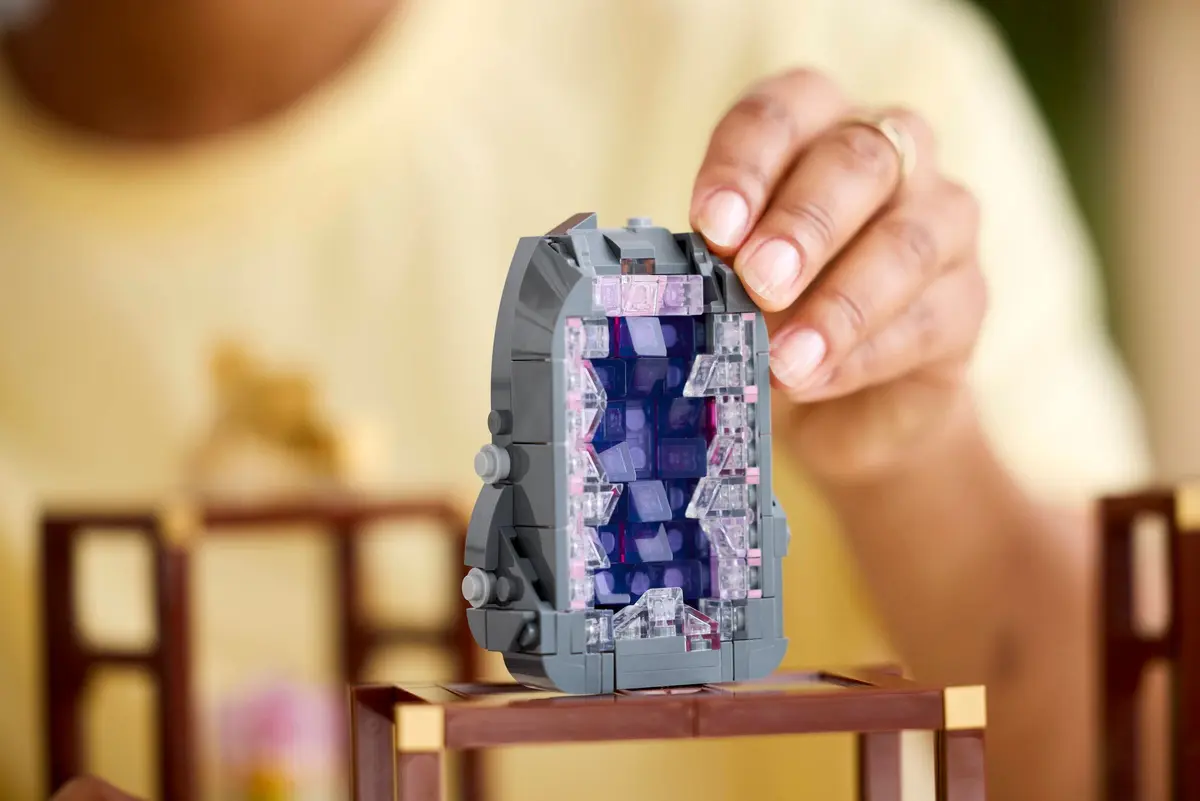 LEGO Ideas 21362 Mineral Collection set, image 9