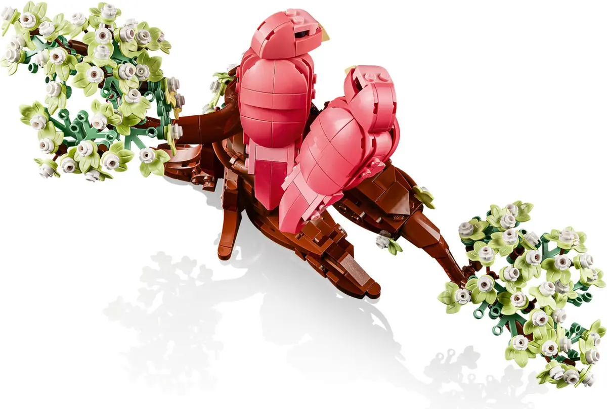 LEGO Ideas 21365 Love Birds set, image 12