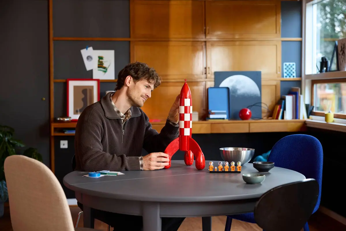 LEGO Ideas 21367 Tintin Moon Rocket set, image 11