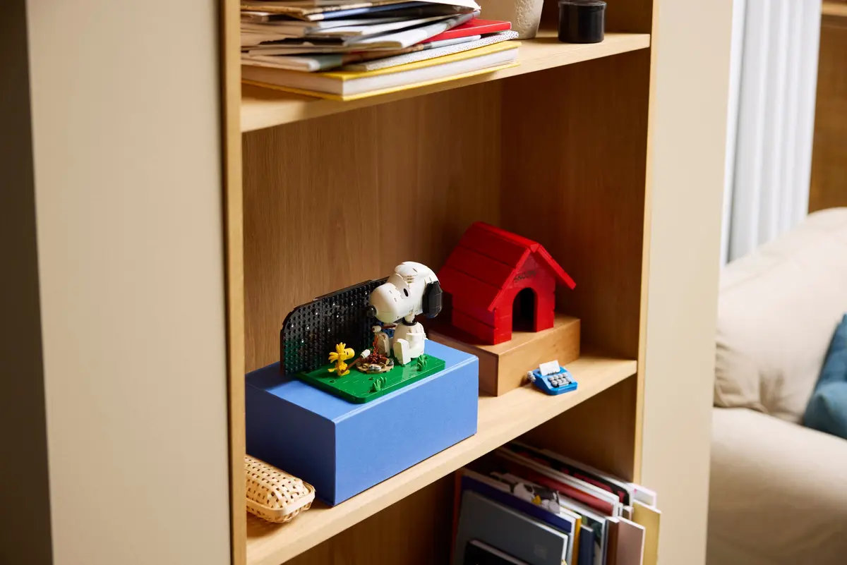 LEGO Ideas 21368 Peanuts: Snoopy's Doghouse set, image 10