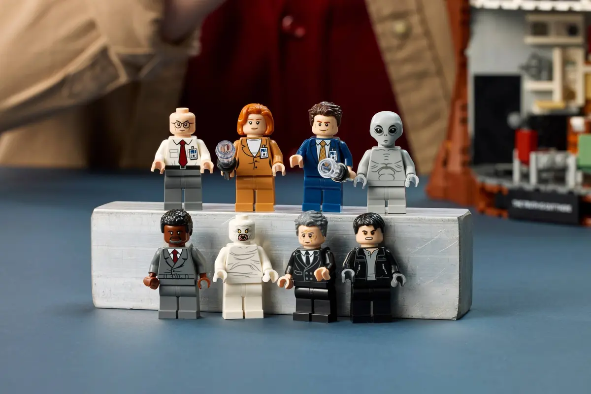LEGO Ideas 21369 The X-Files set, image 12