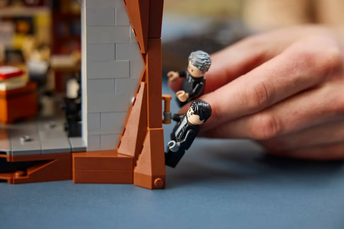 LEGO Ideas 21369 The X-Files set, image 10