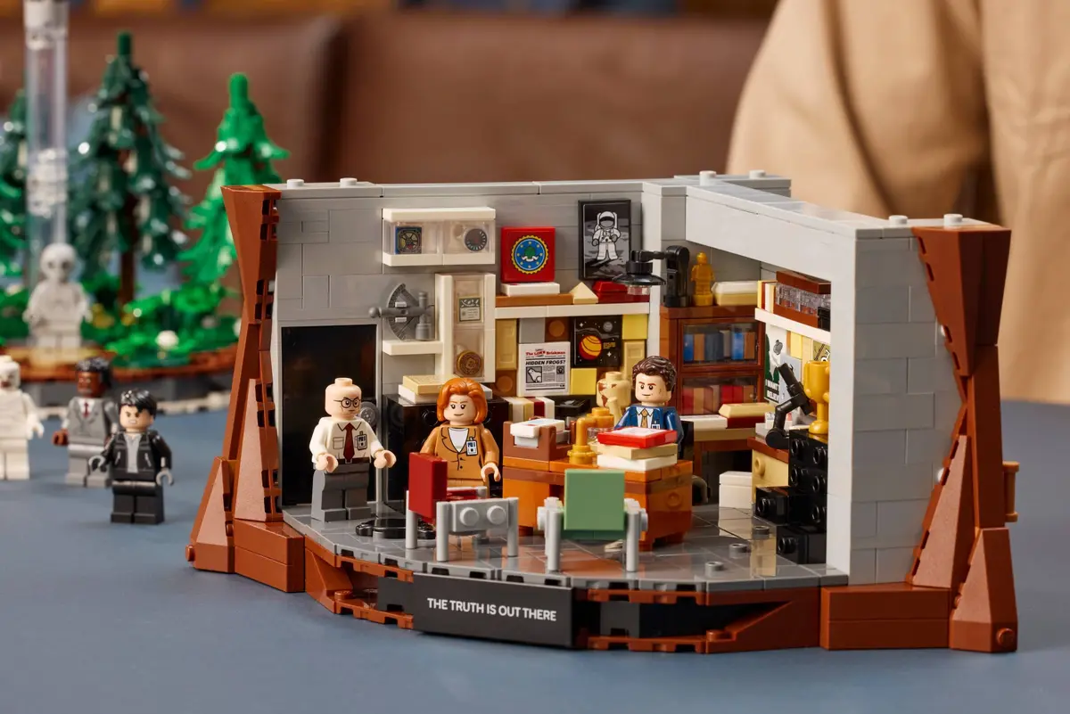 LEGO Ideas 21369 The X-Files set, image 8