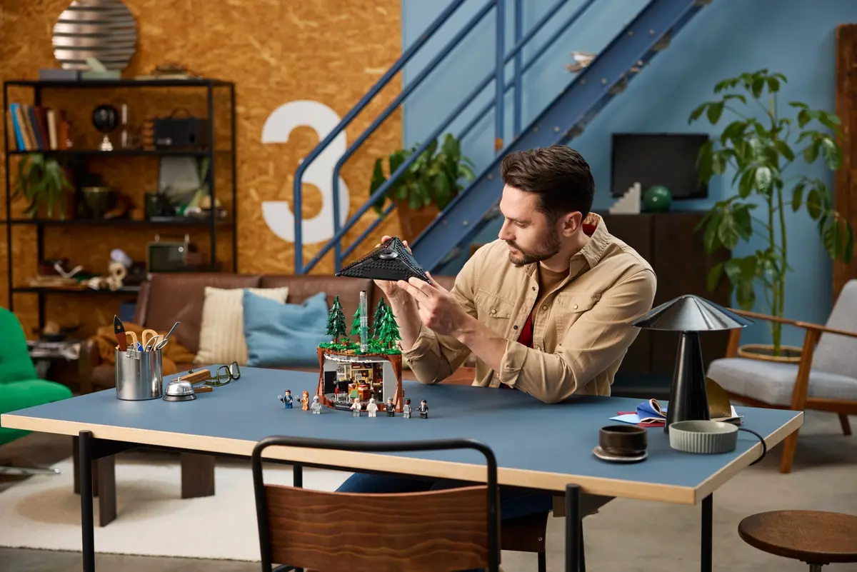 LEGO Ideas 21369 The X-Files set, image 14