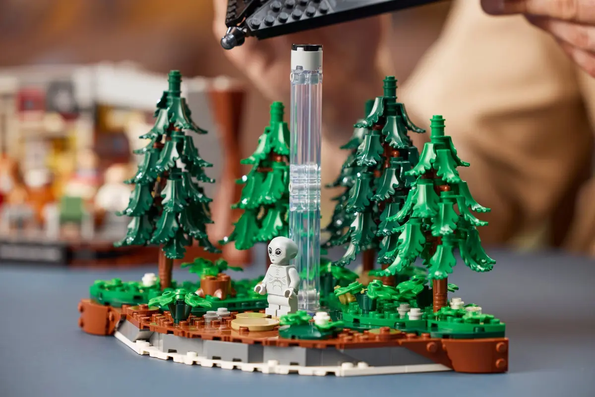 LEGO Ideas 21369 The X-Files set, image 7