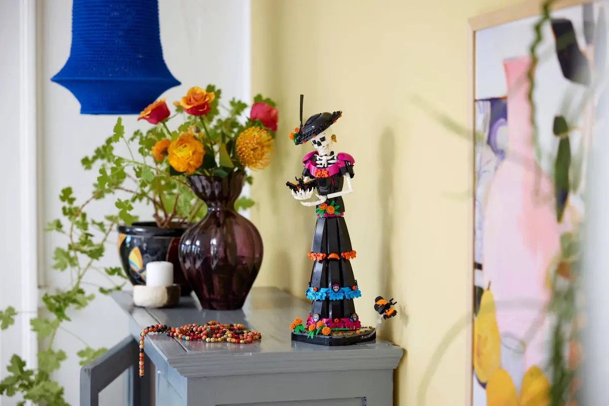 LEGO Ideas 21372 La Catrina set, image 14