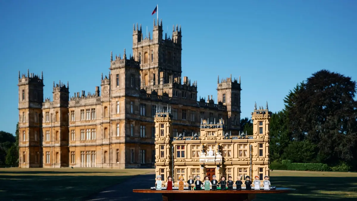 LEGO Ideas 21373 Downton Abbey set, image 5