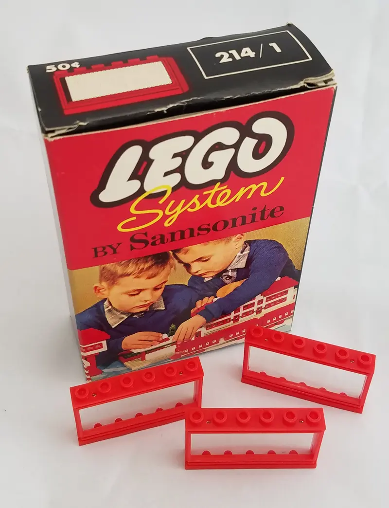 LEGO Samsonite 214_1 1 x 6 x 3 Window with Frame set
