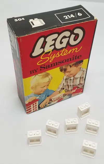 LEGO Samsonite 214_6 1 x 2 x 2 Window in Frame set