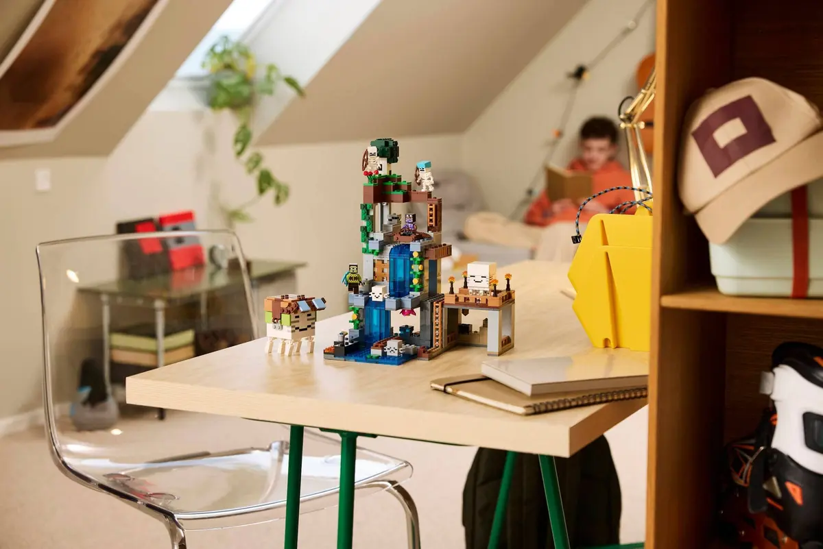 LEGO Minecraft 21597 Ghast Station set, image 8