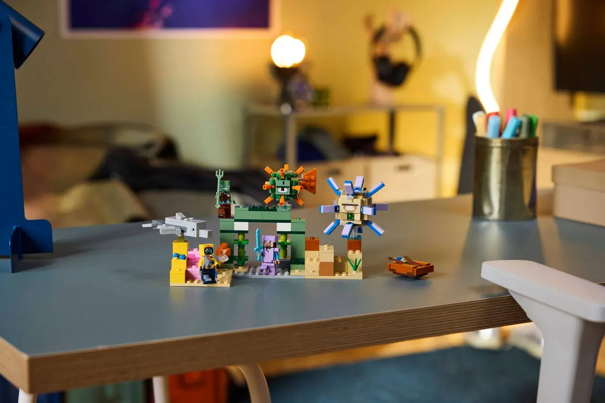 LEGO Minecraft 21598 Underwater Adventure set, image 7
