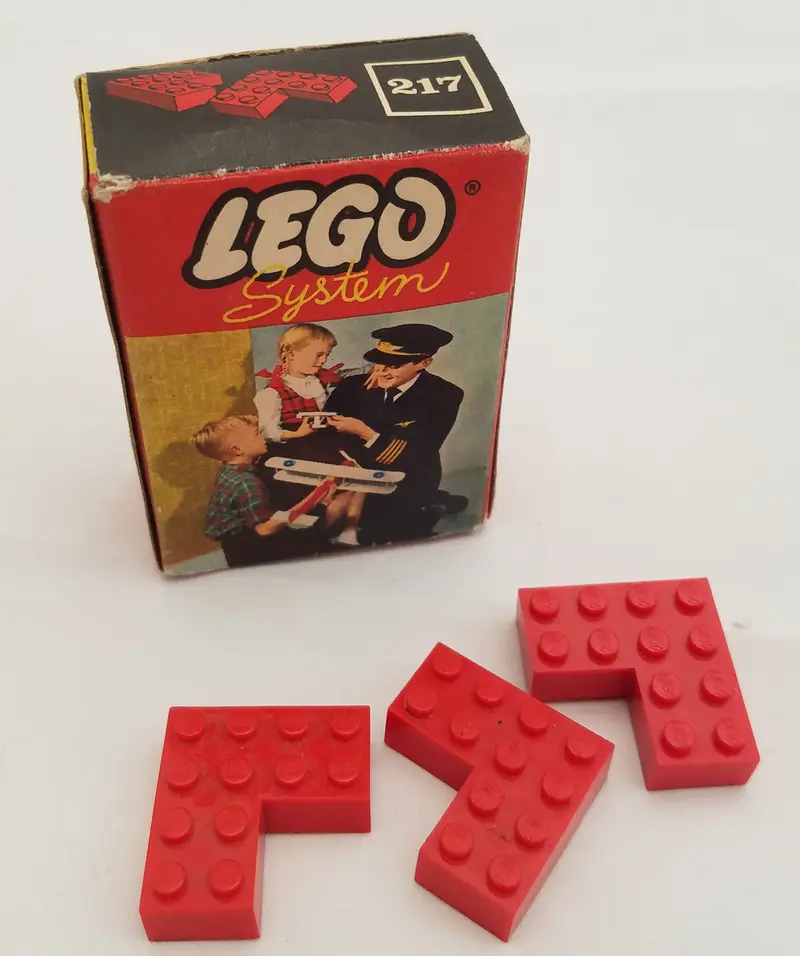LEGO System 217 4 x 4 Corner Bricks set, image 6
