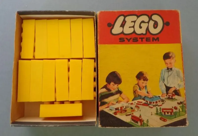 LEGO System 218 2 x 4 Bricks set