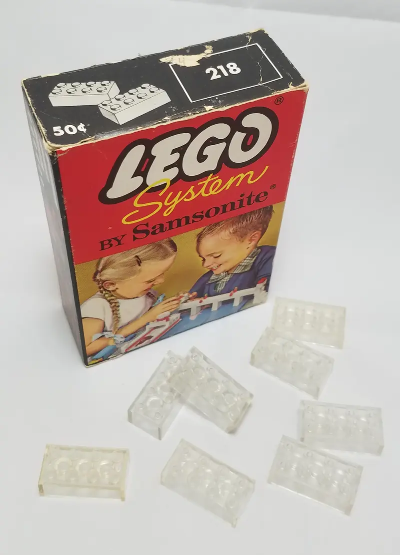LEGO Samsonite 218 2 x 4 Bricks set