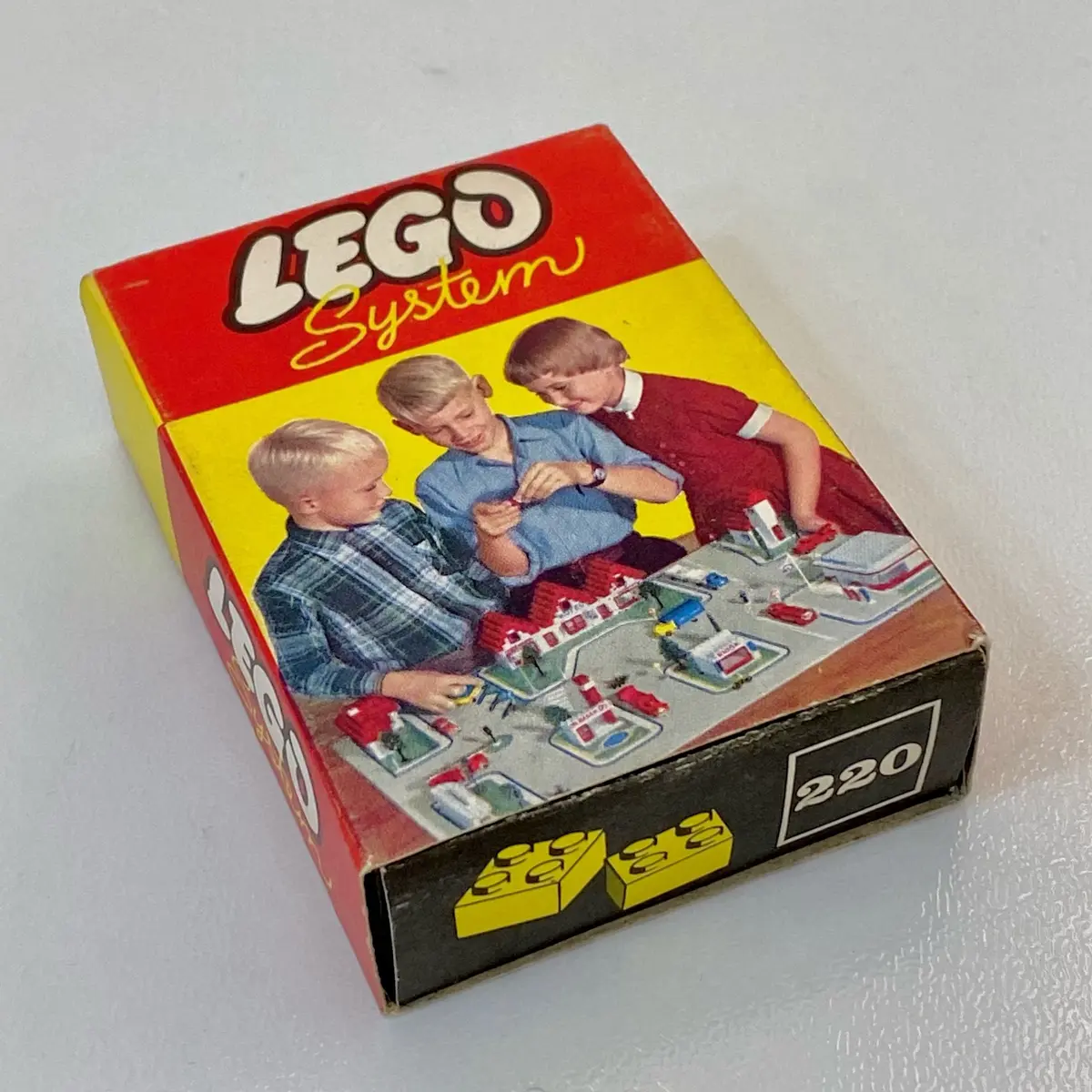 LEGO Samsonite 220 2 X 2 Bricks set, image 4