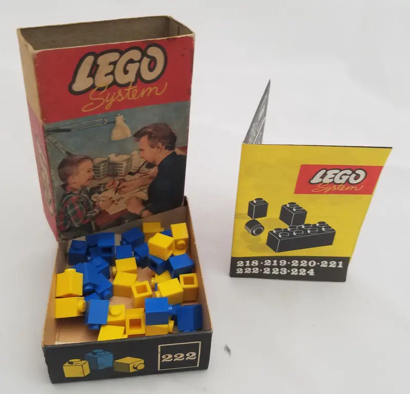 LEGO System 222 1 x 1 Bricks set