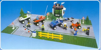 LEGO Town 2234 Police Chase set
