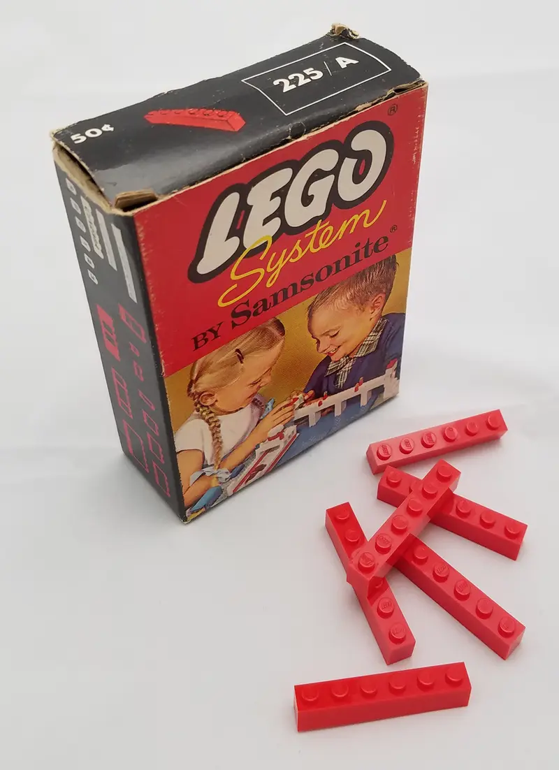 LEGO Samsonite 225_A 1 x 6 Beams set