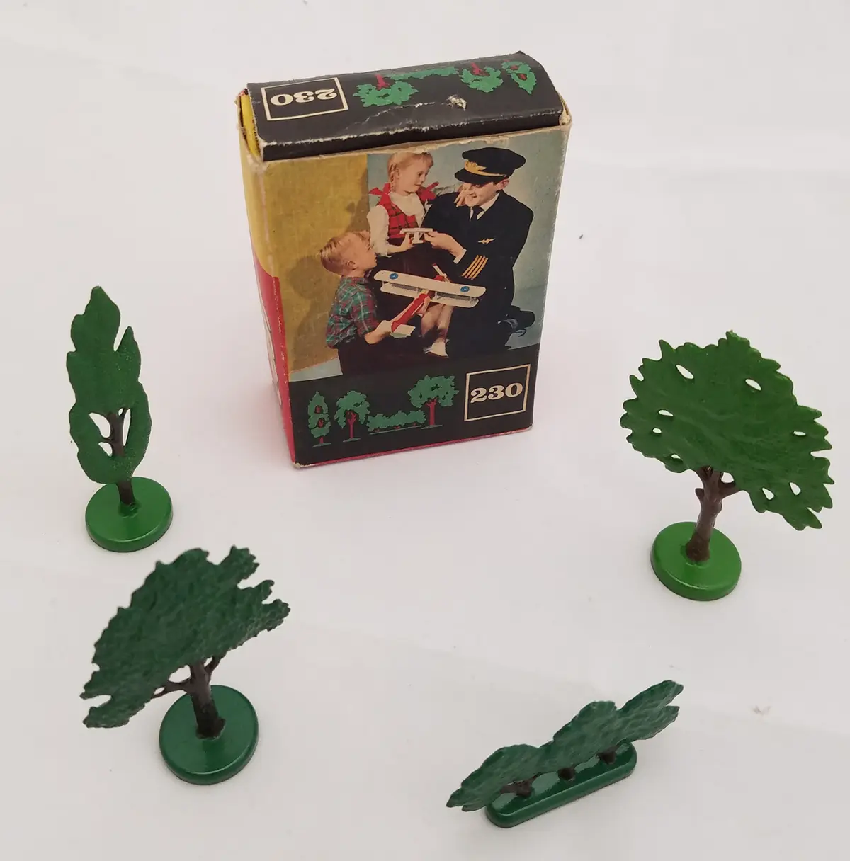LEGO System 230 Six Trees and Bushes set, image 3
