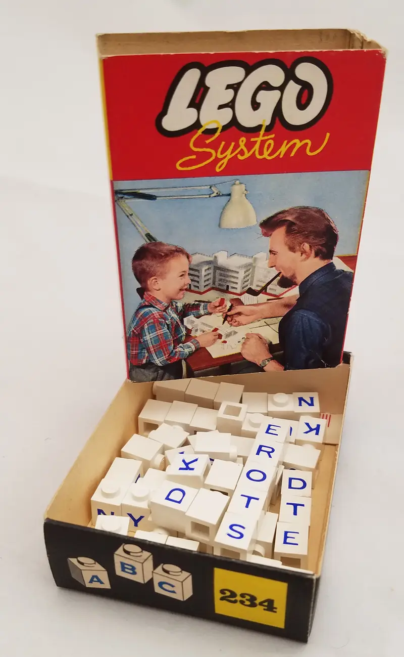 LEGO System 234 Letter Bricks set, image 3