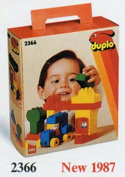 LEGO DUPLO 2366 Basic Set House and Car set