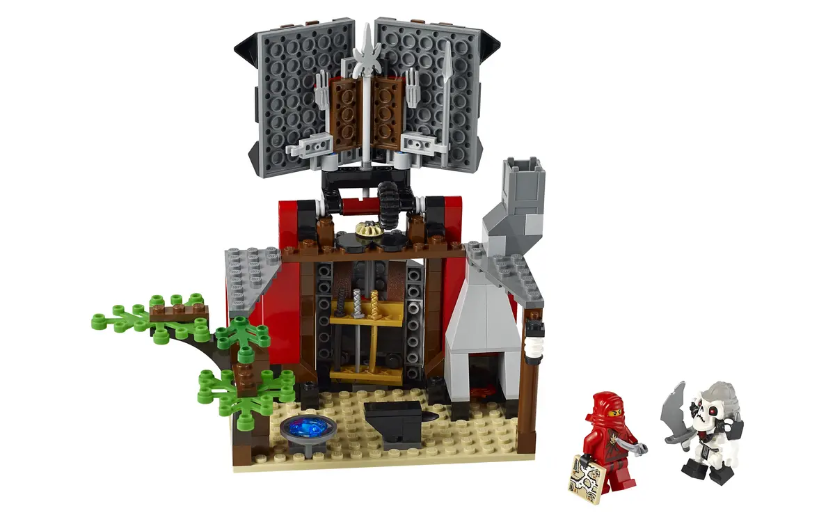 LEGO Ninjago 2508 Blacksmith Shop set, image 3
