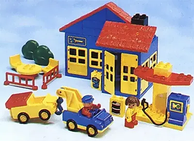 LEGO DUPLO 2657 Service Station set