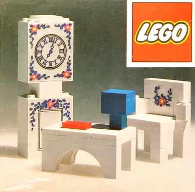 LEGO Homemaker 270 Grandfather Clock, Chair and Table set