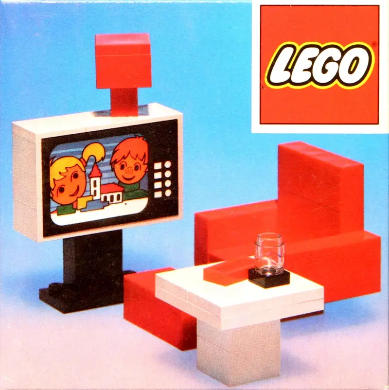 LEGO Homemaker 274 Colour TV and chair set