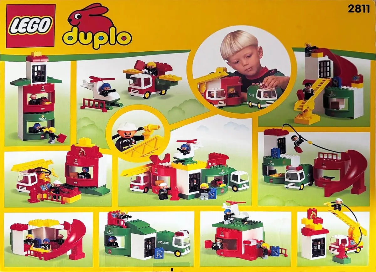 LEGO DUPLO 2811 Fire and Police Station set, image 2