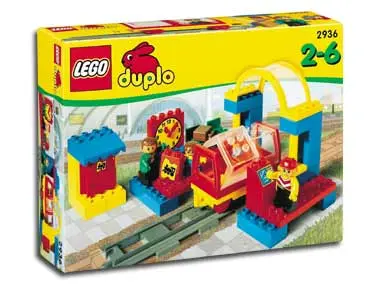 LEGO DUPLO 2936 Train Station set