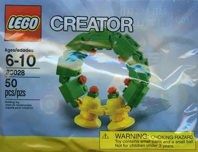 LEGO Creator 30028 Holiday Wreath set