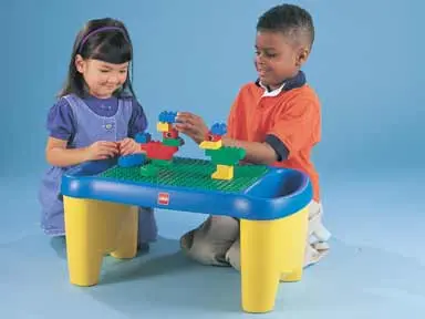 LEGO DUPLO 3024 Building Table set