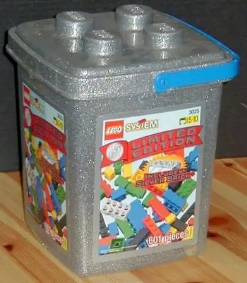 LEGO Basic 3025 Limited Edition Silver Brick Bucket set
