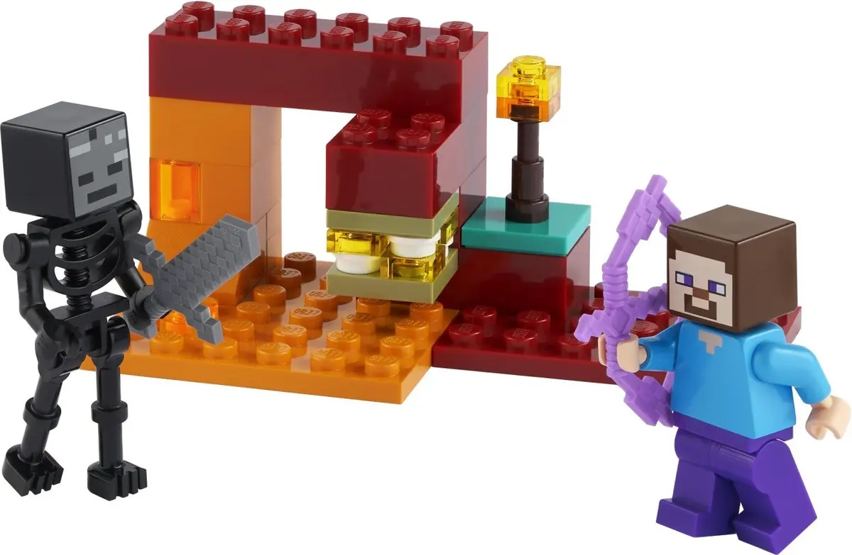 LEGO Minecraft 30331 The Nether Duel set