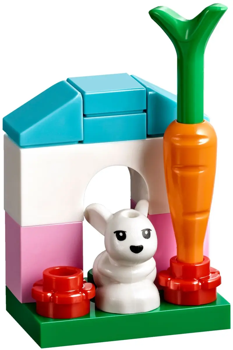 LEGO Friends 30405 Stephanie's Hockey Practice set, image 4
