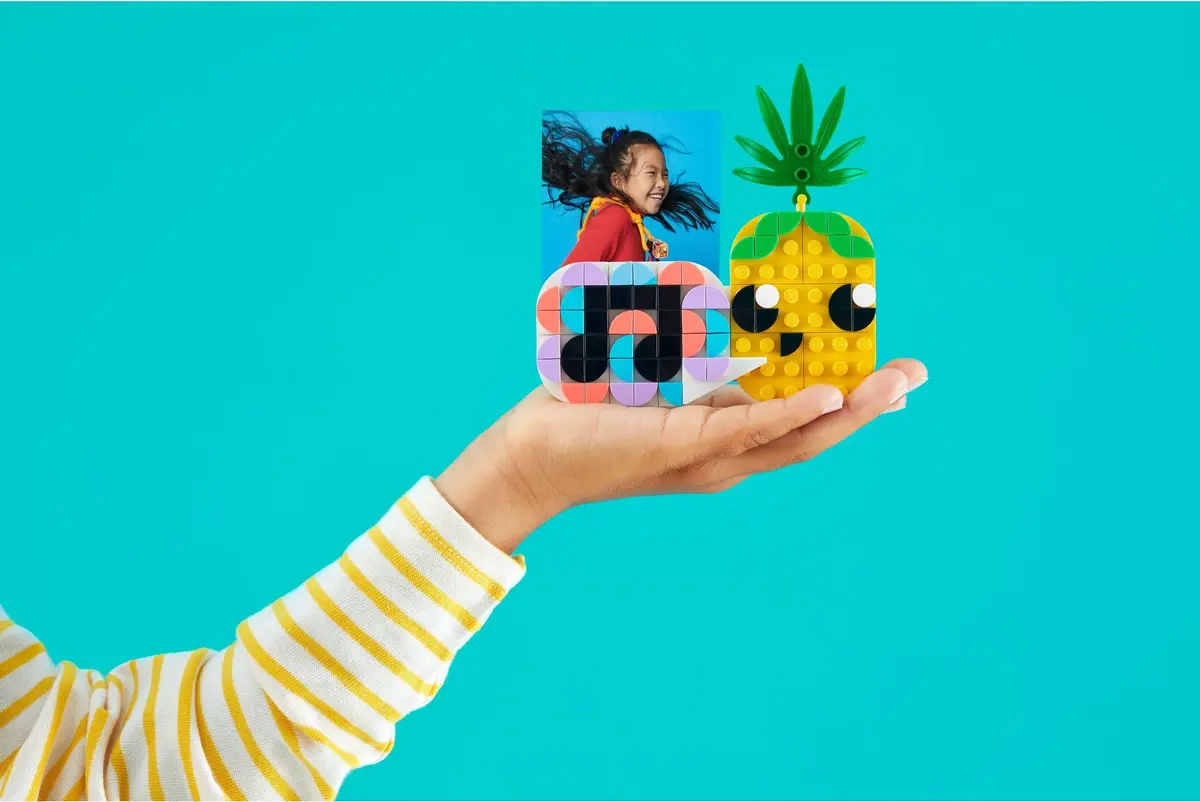 LEGO Dots 30560 Pineapple Photo Holder and Mini Board set, image 4