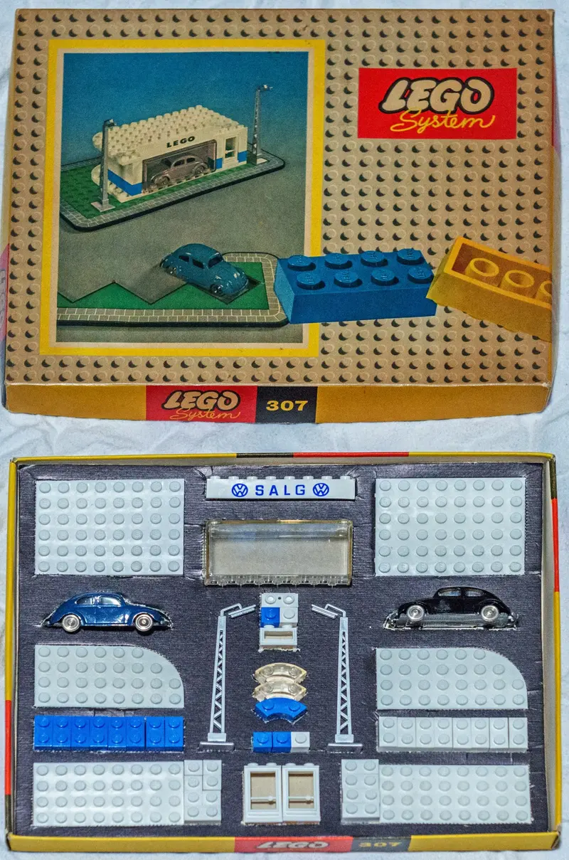 LEGO System 307 VW Auto Showroom set