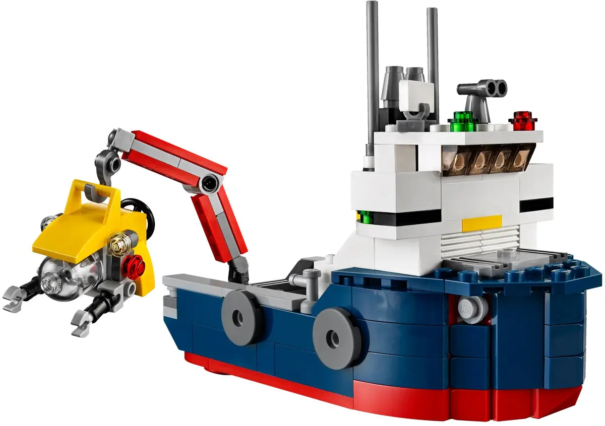 LEGO Creator 31045 Ocean Explorer set, image 3