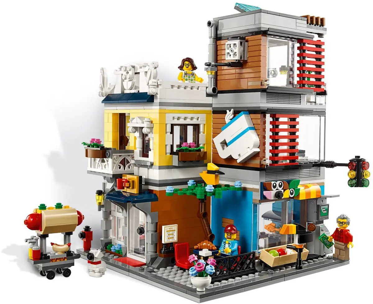 LEGO Creator 31097 Townhouse Pet Shop & Café set, image 3